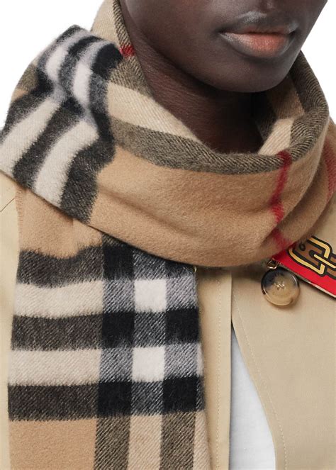 how to check if burberry scarf is authentic|burberry giant check print scarf.